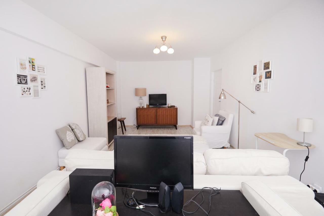 2 Bedroom Cozy Apartment Sinaia سِنايا المظهر الخارجي الصورة